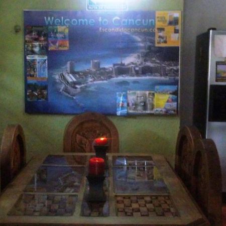 Mayan Hostel Cancún Extérieur photo