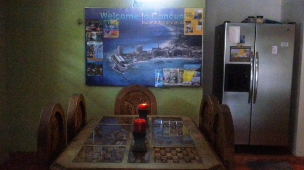 Mayan Hostel Cancún Extérieur photo