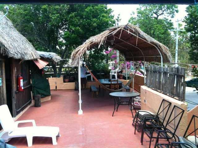 Mayan Hostel Cancún Extérieur photo