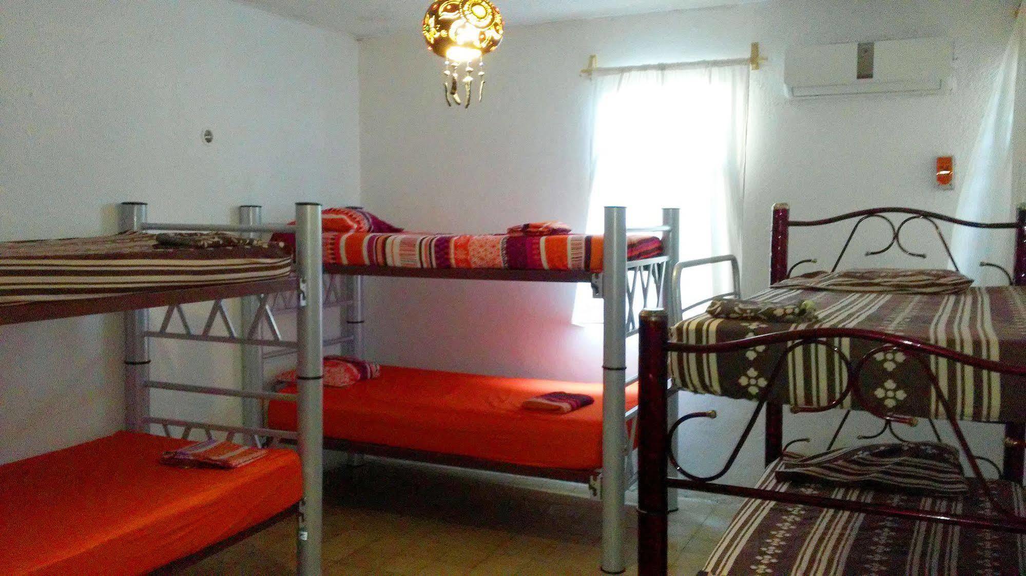 Mayan Hostel Cancún Extérieur photo
