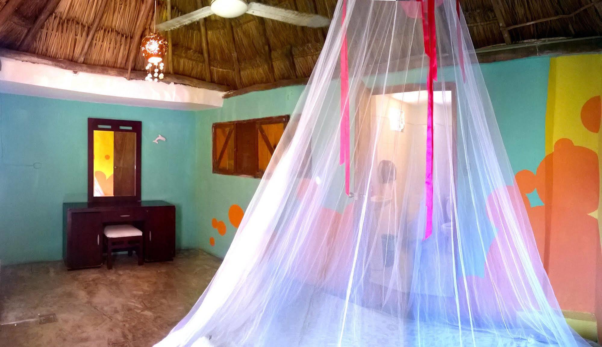 Mayan Hostel Cancún Extérieur photo