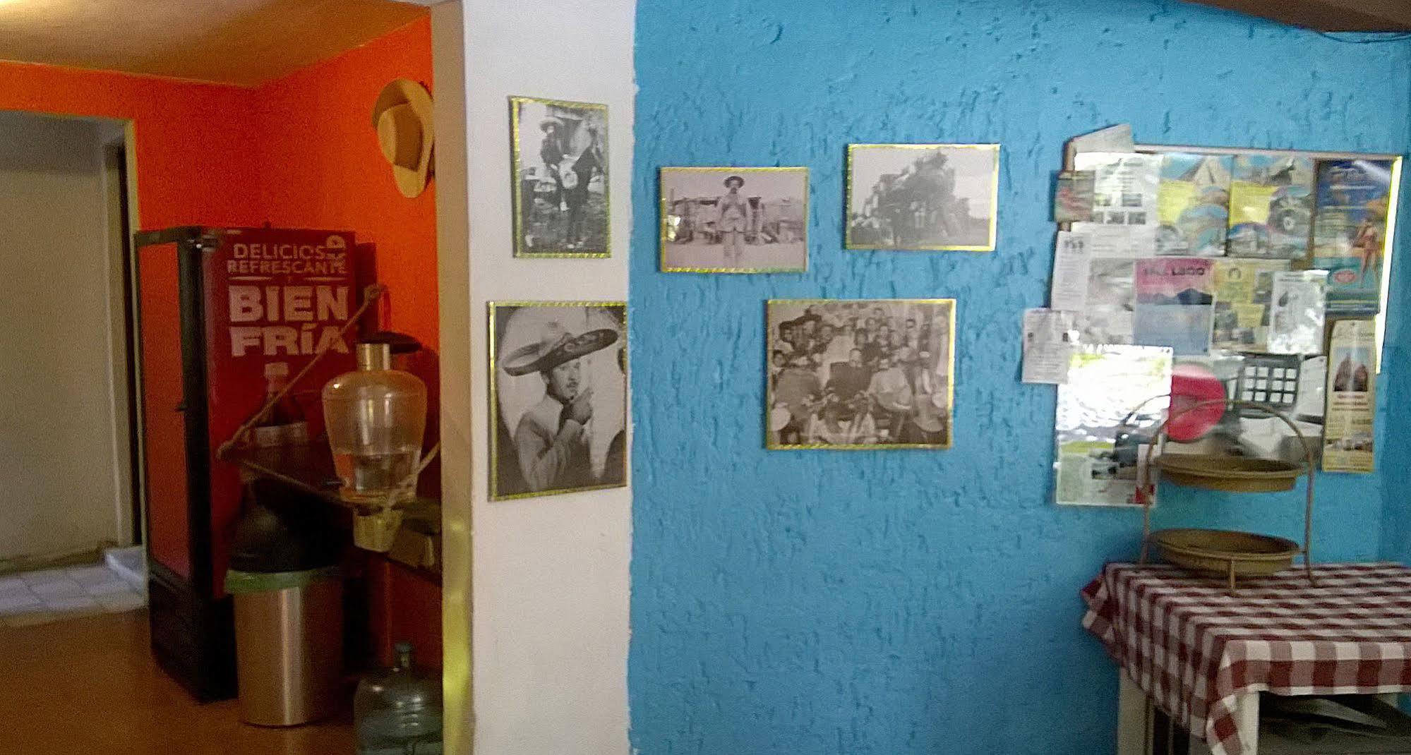 Mayan Hostel Cancún Extérieur photo